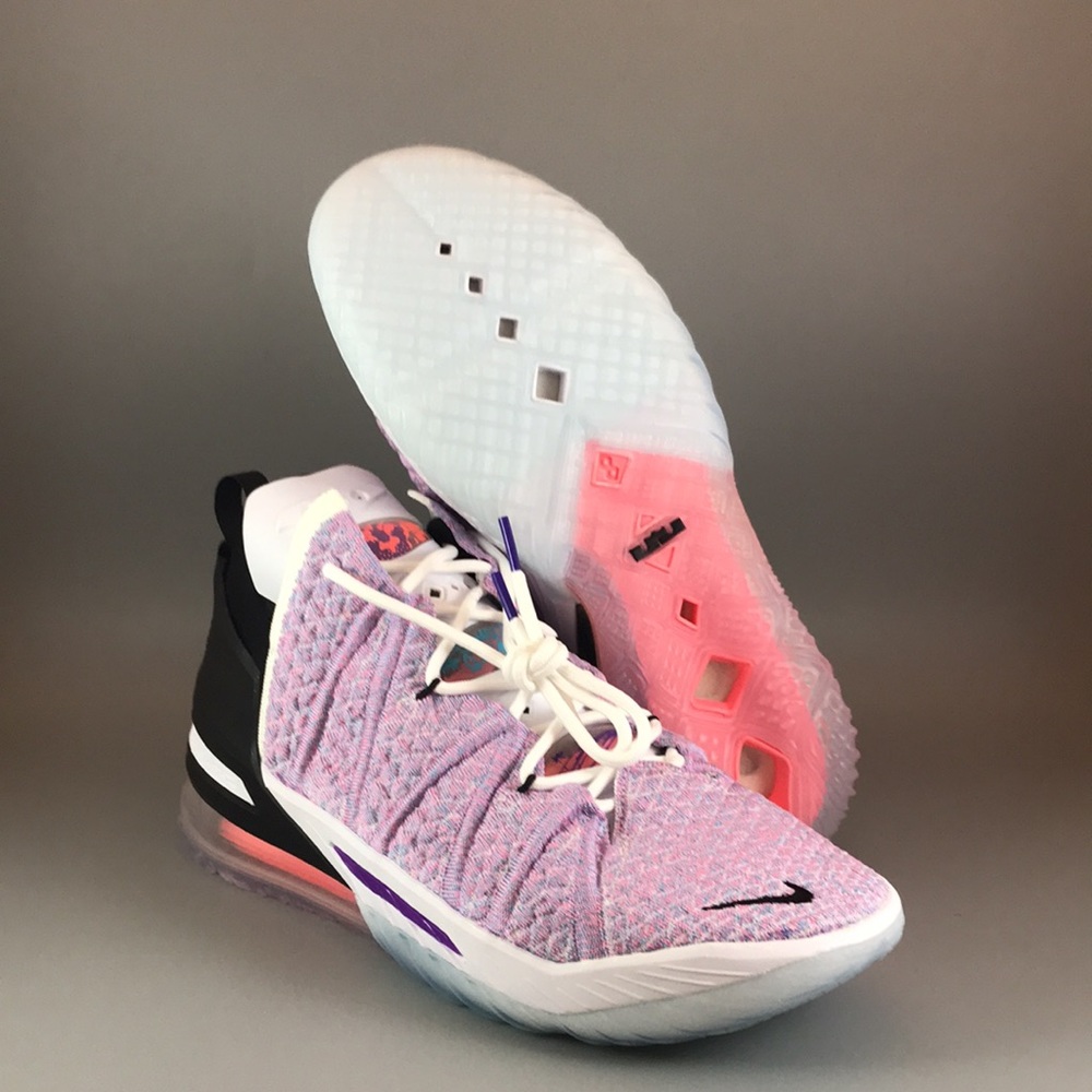 Nike LeBron XVIII ‘Graffiti’ - Picture 2 of 10
